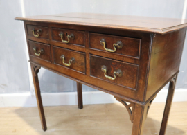 Antiek Engels wandtafeltje