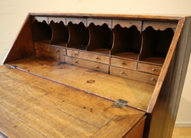 Antieke Engelse secretaire