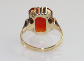 Vintage gouden ring met facetgeslepen carneool