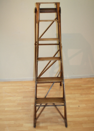Antieke Engelse trap The Hatherley Lattistep
