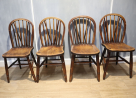Set antieke Windsorstoelen