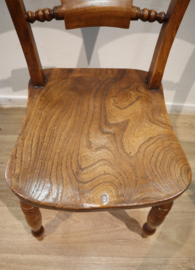 Vier antieke Scroll Back Windsorstoelen