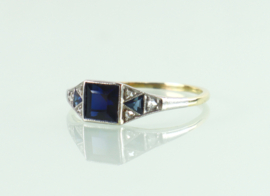 Antieke Art Deco gouden ring saffier en diamant
