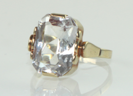 Vintage gouden ring met kleurloze spinel, jaren ‘30/’40.