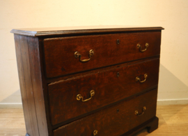 Antieke Engelse commode 18e eeuw
