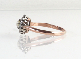 Antieke gouden ring met roosdiamant en parel