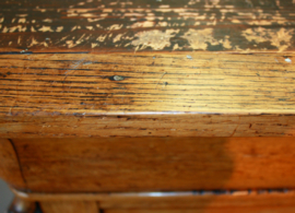 Antieke Hollandse chiffonière