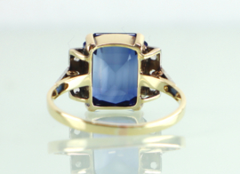 Antieke gouden Art Deco ring met saffier en diamant