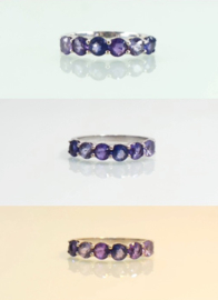 Witgouden ring kleur veranderende saffieren