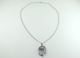 Grote zilveren Jugendstil hanger roos aan collier