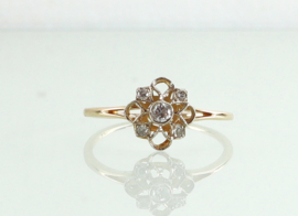 Antieke 18 karaat gouden ring bloem met diamanten