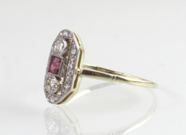 Antieke gouden ring met robijn en diamanten, ca. 1910