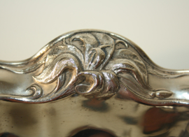 Art Nouveau zilveren presenteerschaaltje, ca 1900