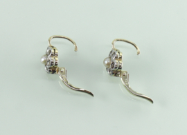Antieke gouden oorbellen bloem parel diamant, Art Deco