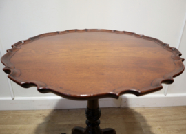 Antiek Engels tilttop tafeltje