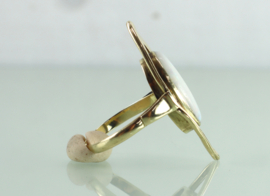 Vintage gouden ring met opaal