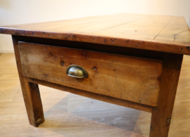 Antieke Franse salontafel
