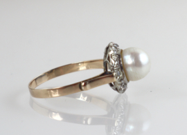 Antieke Art Deco gouden ring met parel en diamantjes