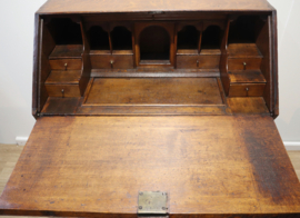 Antieke Engelse secretaire, 18e eeuw