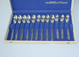 Set van 12 Art Deco zilveren lepels