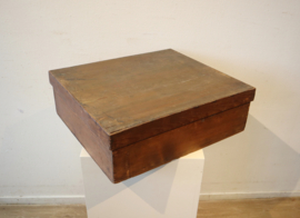 Twee antieke houten opbergdozen