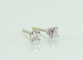 Gouden oorbellen briljant diamant