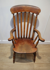 Antieke Engelse Windsor armstoel