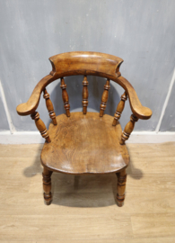 Antieke Engelse captainchair, 19e eeuw