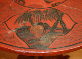 Antiek Chinees lakwerk tafeltje