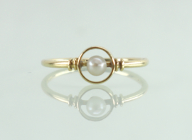 Antieke 18 karaat gouden ring parel
