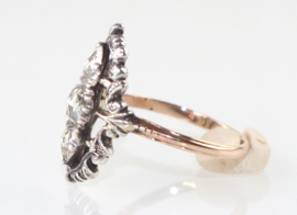 Antieke gouden ring met zilver en roosdiamanten