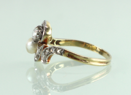 Antieke Art Deco Toi et Moi gouden ring diamanten en parel