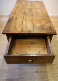 Antieke Franse salontafel