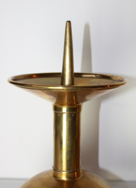 Set koperen Art Deco kerkkandelaars