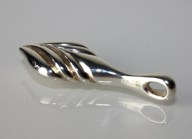 Stijlvolle zilveren design hanger