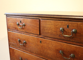 Antieke Engelse commode