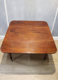 Antieke Engelse Pembroketafel, sidetable