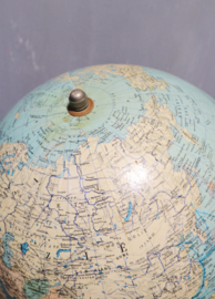 Vintage globe SVH