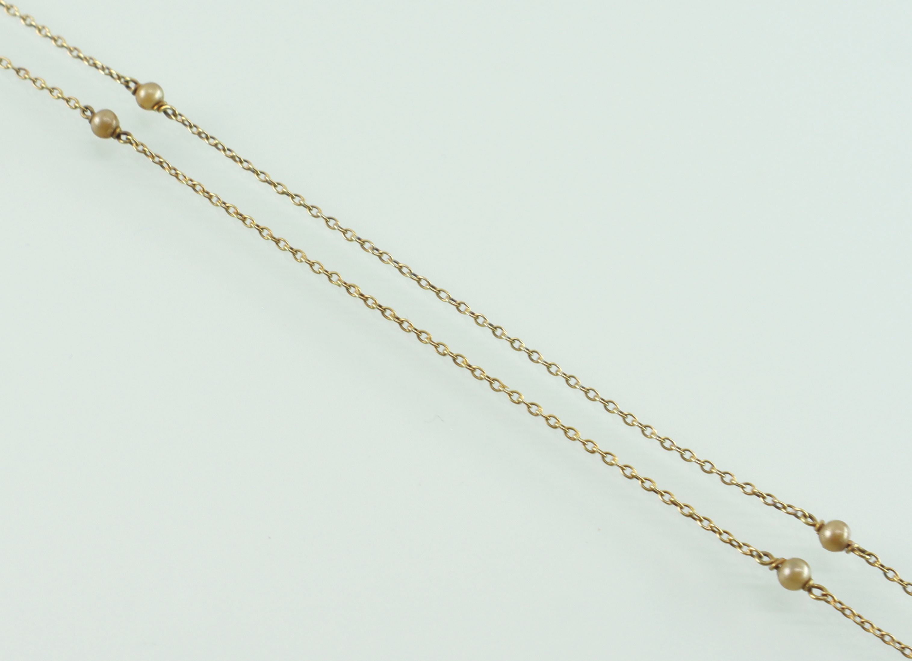 Antieke hanger aquamarijn zaadparels met collier