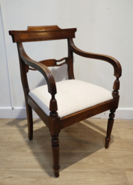 Antieke Engelse burostoel, armstoel.