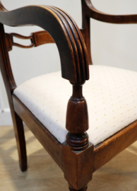 Antieke Engelse burostoel, armstoel.