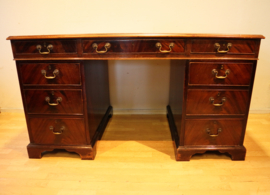 Antiek Engels bureau