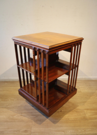 Antieke Engelse boekenmolen