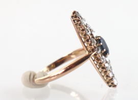 Antieke roségouden ring met saffier en roosdiamanten