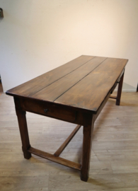 Antieke Franse tafel