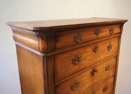 Antieke chiffonière met bureaugedeelte