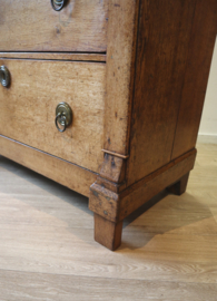 Antieke Hollandse chiffonière