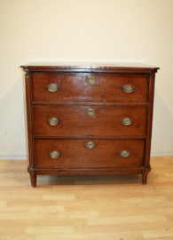 Antieke Louis Seize commode