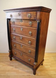 Antieke Hollandse chiffonière