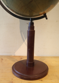 Antieke Duitse globe, Östergaard ca. 1929